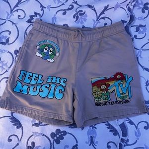 MTV shorts